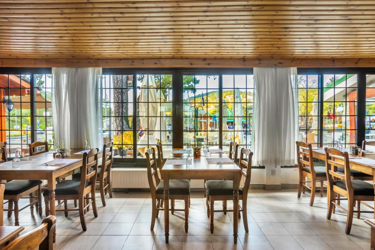 Troodos Hotel & Spa Екстериор снимка