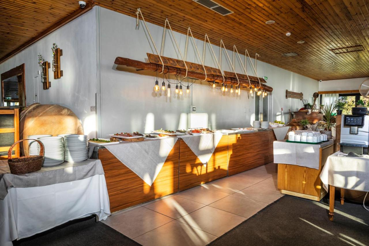 Troodos Hotel & Spa Екстериор снимка