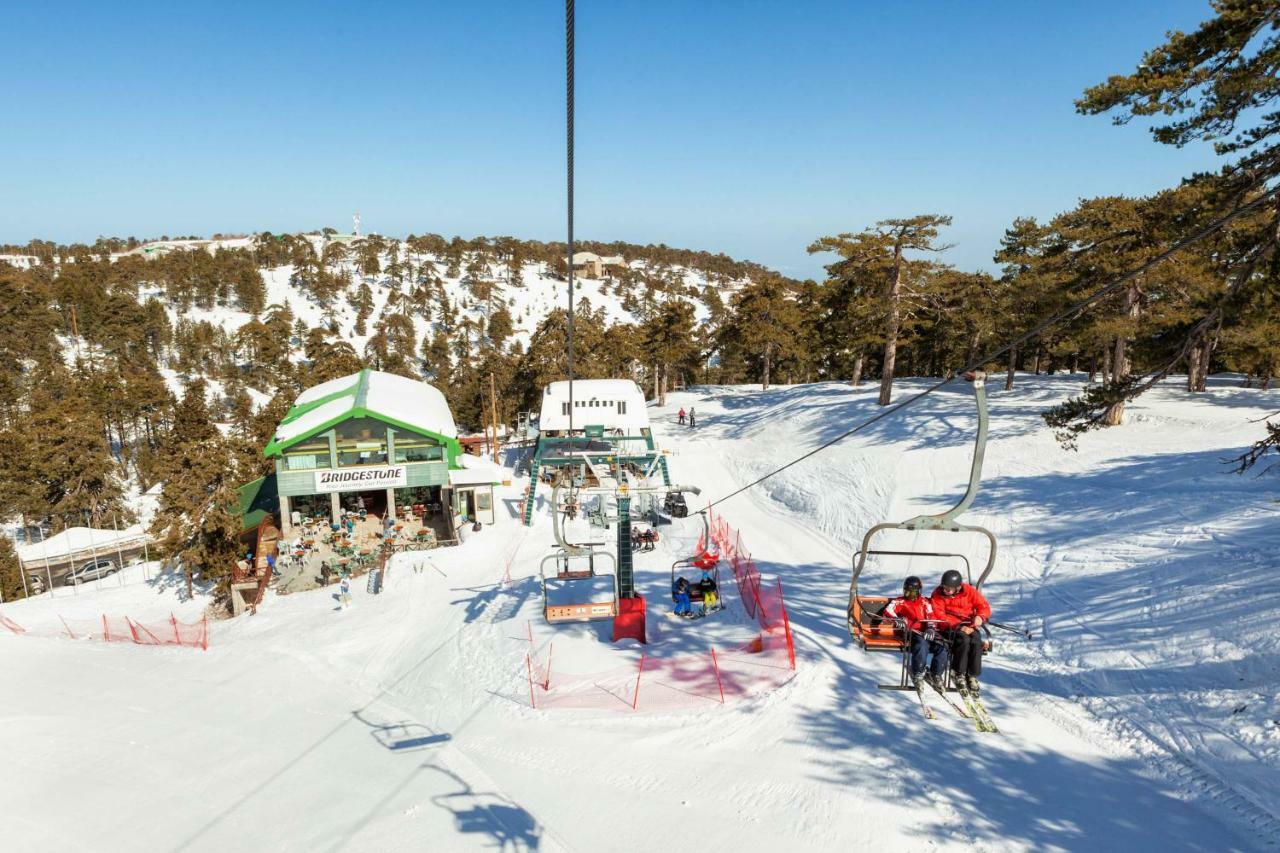 Troodos Hotel & Spa Екстериор снимка